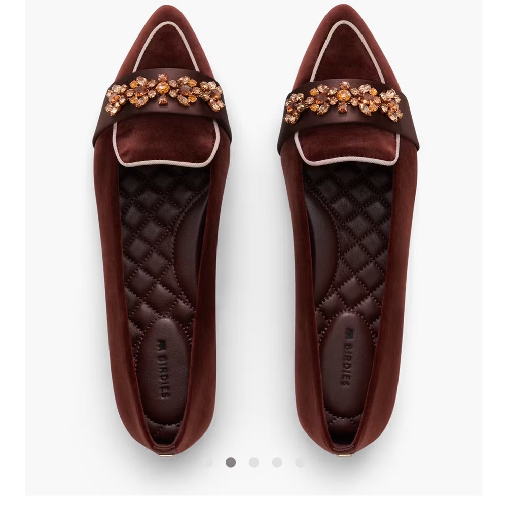 Birdies
THE SPARROW
Brandy Velvet Jewel
Size 9